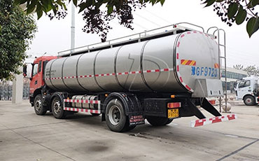 鮮奶運輸車和鮮奶冷藏罐在結(jié)構(gòu)和用途上的異同
