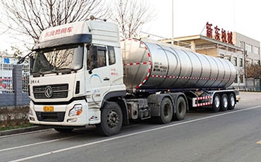 鮮奶運(yùn)輸車廠家直銷，解放6.8米奶罐車價(jià)格